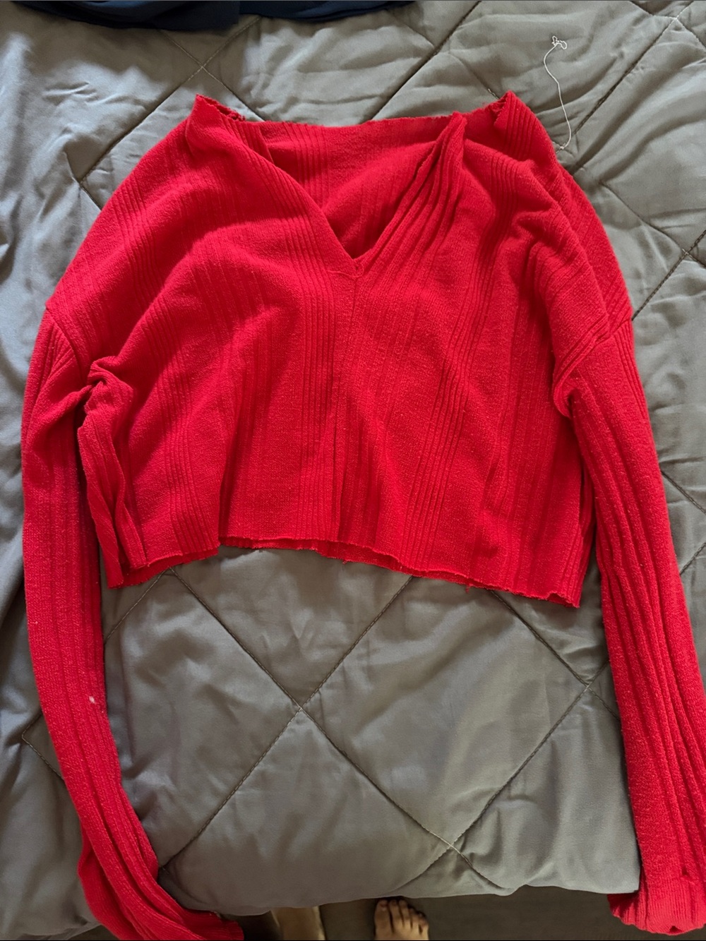 Cropped Red V-Neck Ribbed Sweater